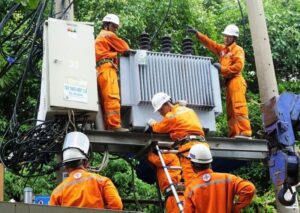 Tăng cường an toàn lao động trong mùa mưa bão